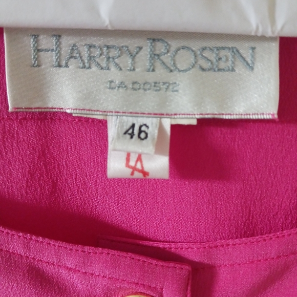 Vintage Harry Rosen Silk Top - Picture 3 of 6